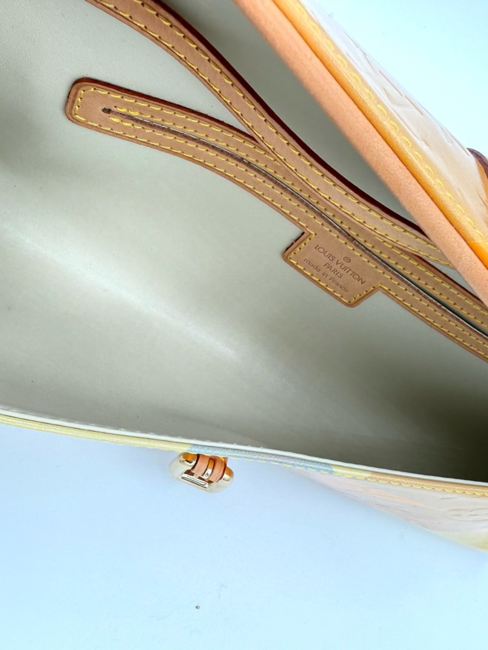 Louis Vuitton Yellow Patent Vernis Fleurs Monogram Clutch Shoulder Bag - Picture 13 of 15